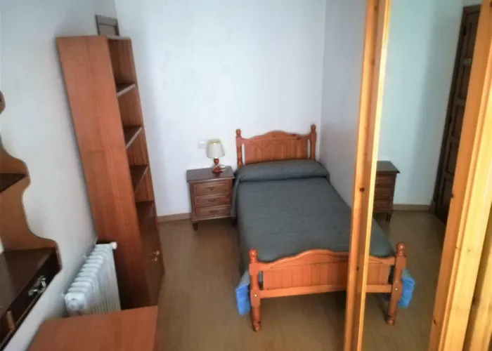 Residencia Universitaria Rey *